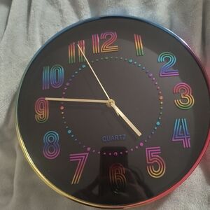 Colorful Quartz Wall Clock